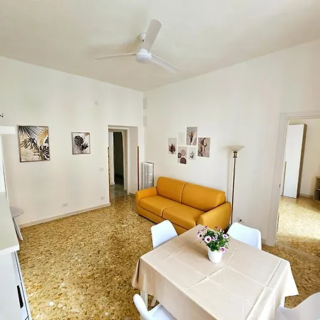 Costantino Imperatore Apartment *