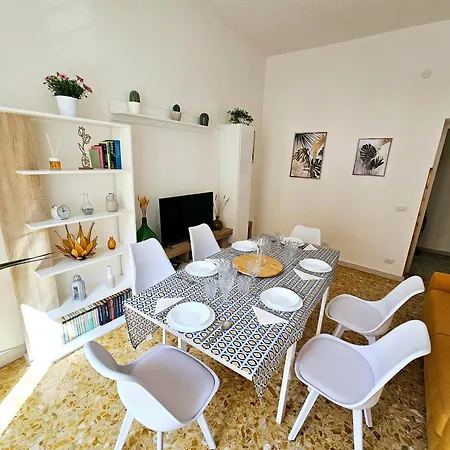 Costantino Imperatore Apartment *